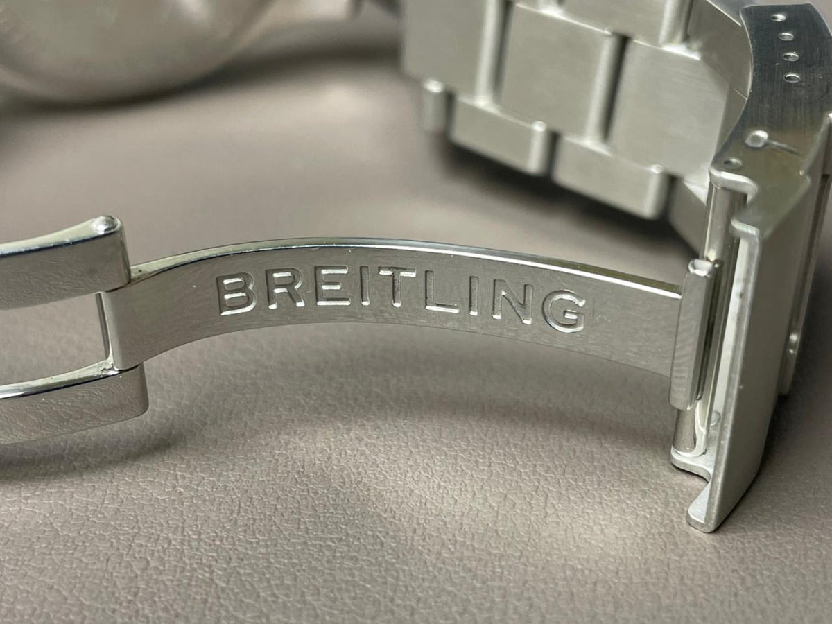 Breitling Superocean Blue 2019 Automatic Men's Watch - Full Set