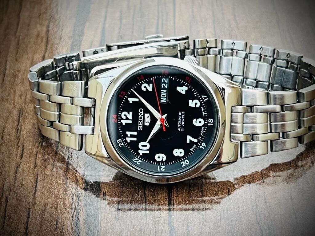 Seiko 5 Automatic 21 Jewels Black Dial, 7S26-01N0 35mm Men’s Watch - Grab A Watch Co
