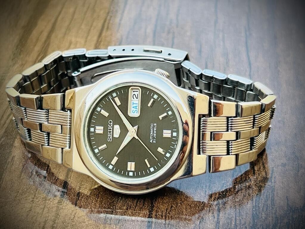 Seiko 5 Automatic 21 Jewels Black Dial, 7S26-02E0 35mm Men’s Watch - Grab A Watch Co