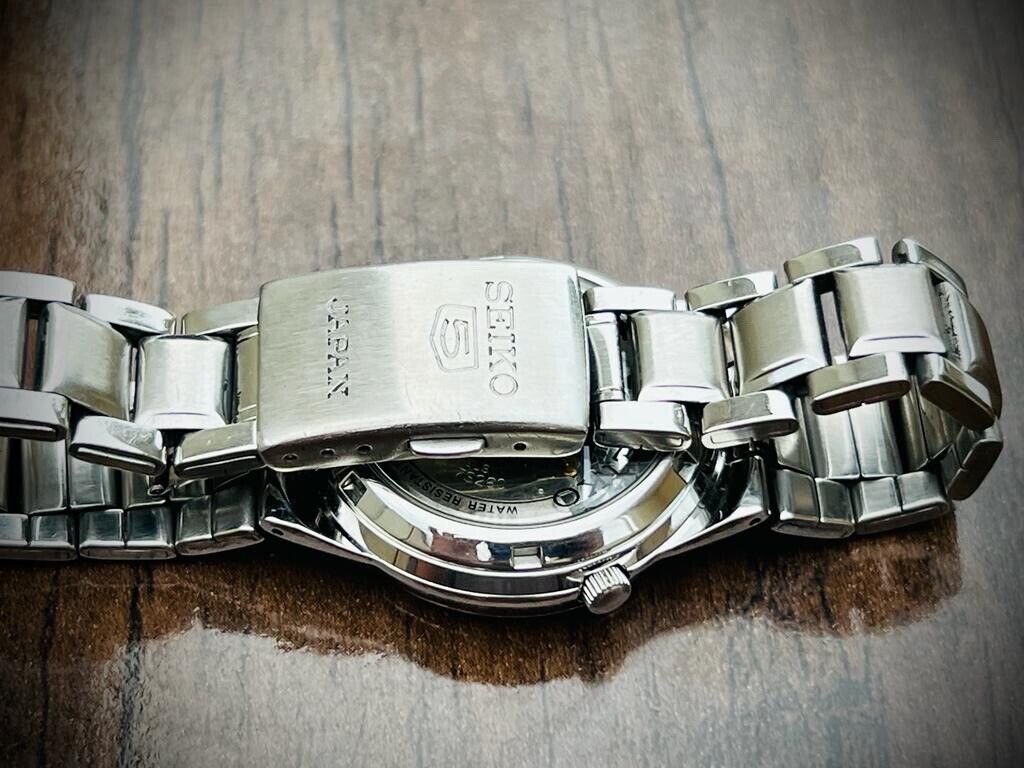 Seiko 5 Automatic 21 Jewels Black Dial, 7S26-02V0 36mm Men’s Watch - Grab A Watch Co