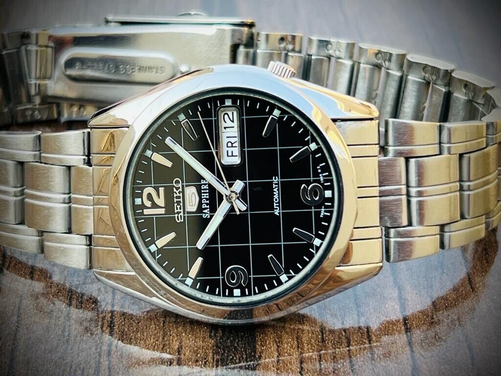 Seiko 5 Automatic 21 Jewels Black Dial, 7S26 03B0, 37mm Gents Watch - Grab A Watch Co