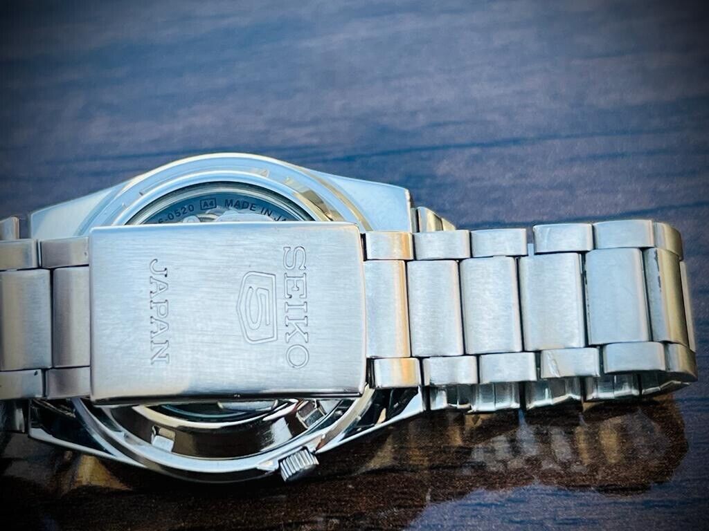 Seiko 5 Automatic 21 Jewels Black Dial, 7S26-0520 35mm Men’s Watch - Grab A Watch Co