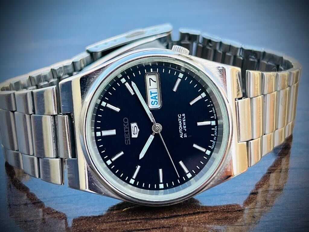Seiko 5 Automatic 21 Jewels Black Dial, 7S26-0520 35mm Men’s Watch - Grab A Watch Co