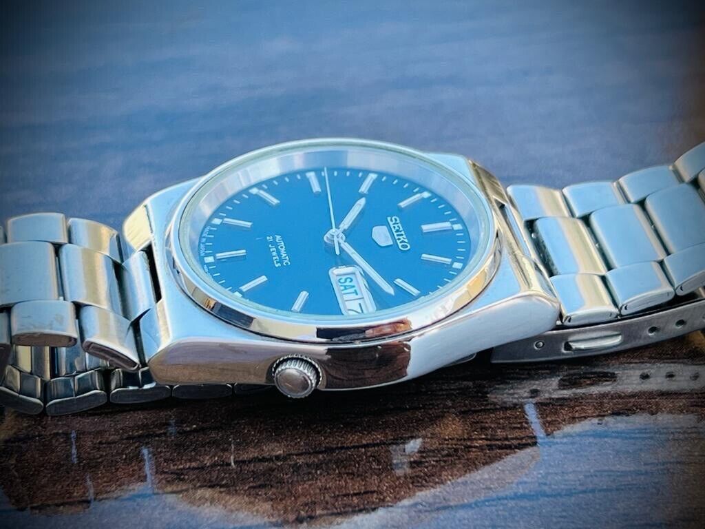 Seiko 5 Automatic 21 Jewels Black Dial, 7S26-0520 35mm Men’s Watch - Grab A Watch Co