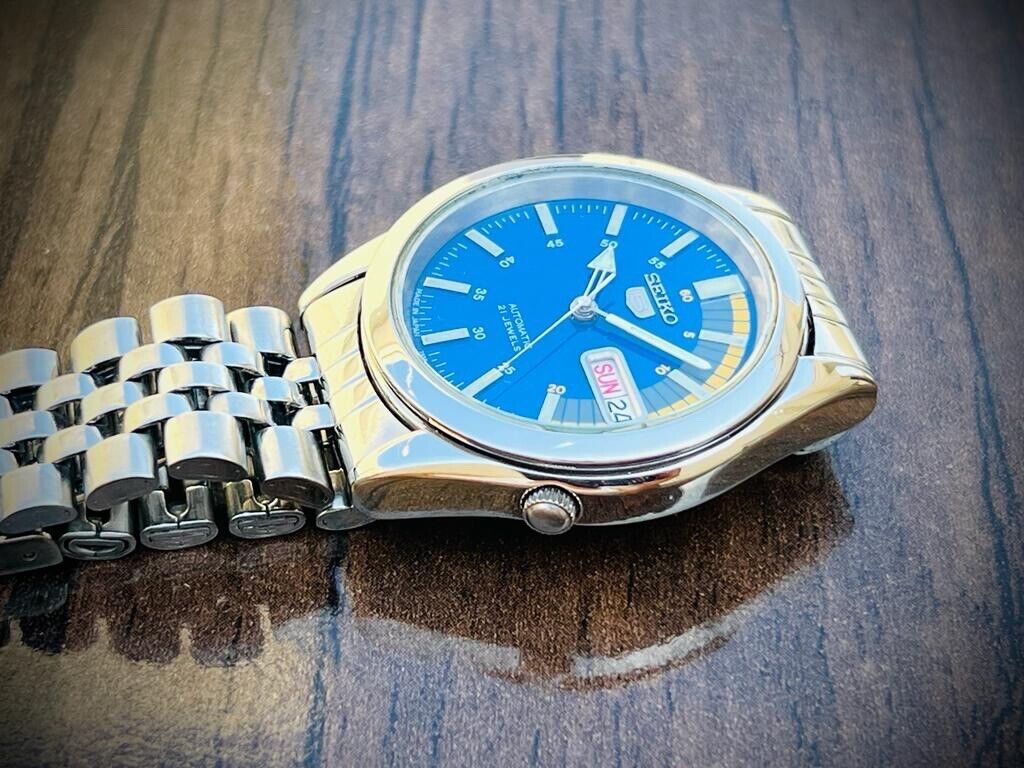 Seiko 5 Automatic 21 Jewels Blue Racer Dial, 7S26-00X0 37mm Men’s Watch - Grab A Watch Co