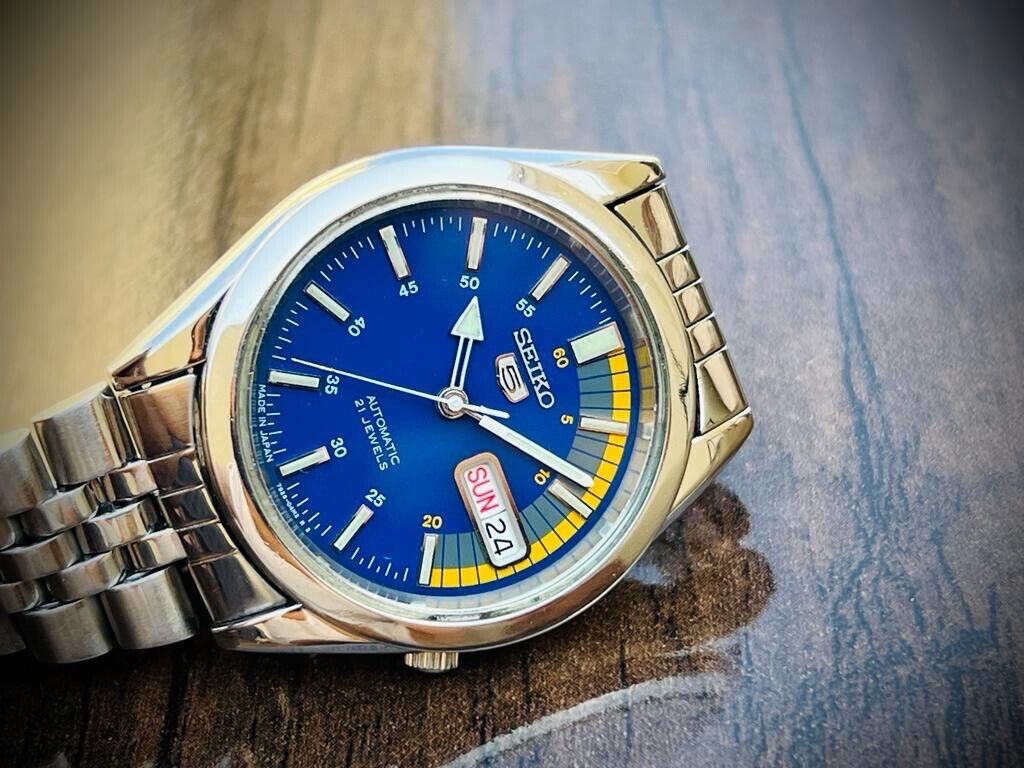 Seiko 5 Automatic 21 Jewels Blue Racer Dial, 7S26-00X0 37mm Men’s Watch - Grab A Watch Co