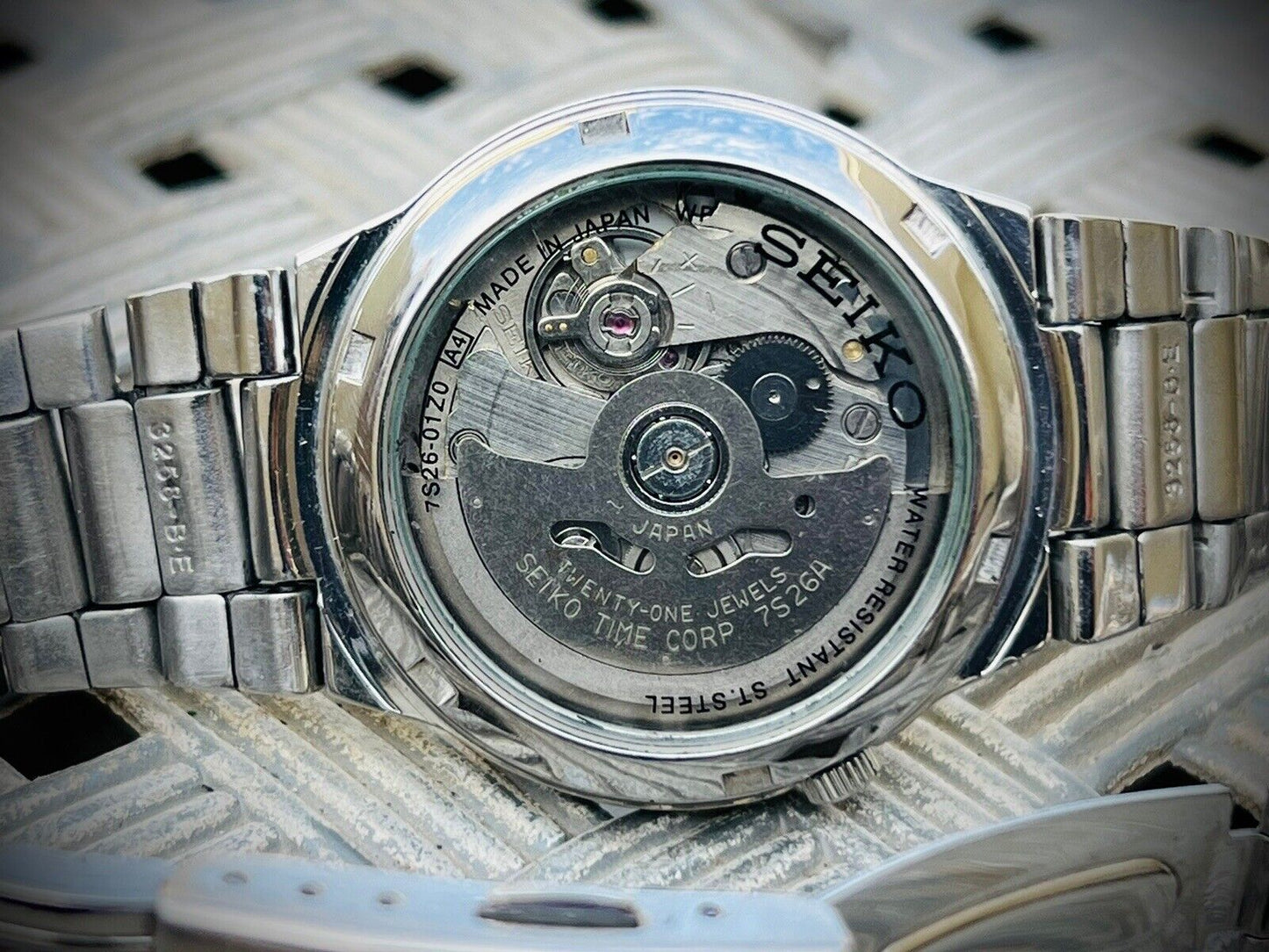 Seiko 5 Automatic 21 Jewels Dark Blue Dial Ref:7S26-01Z0, Japan 36mm - Grab A Watch Co