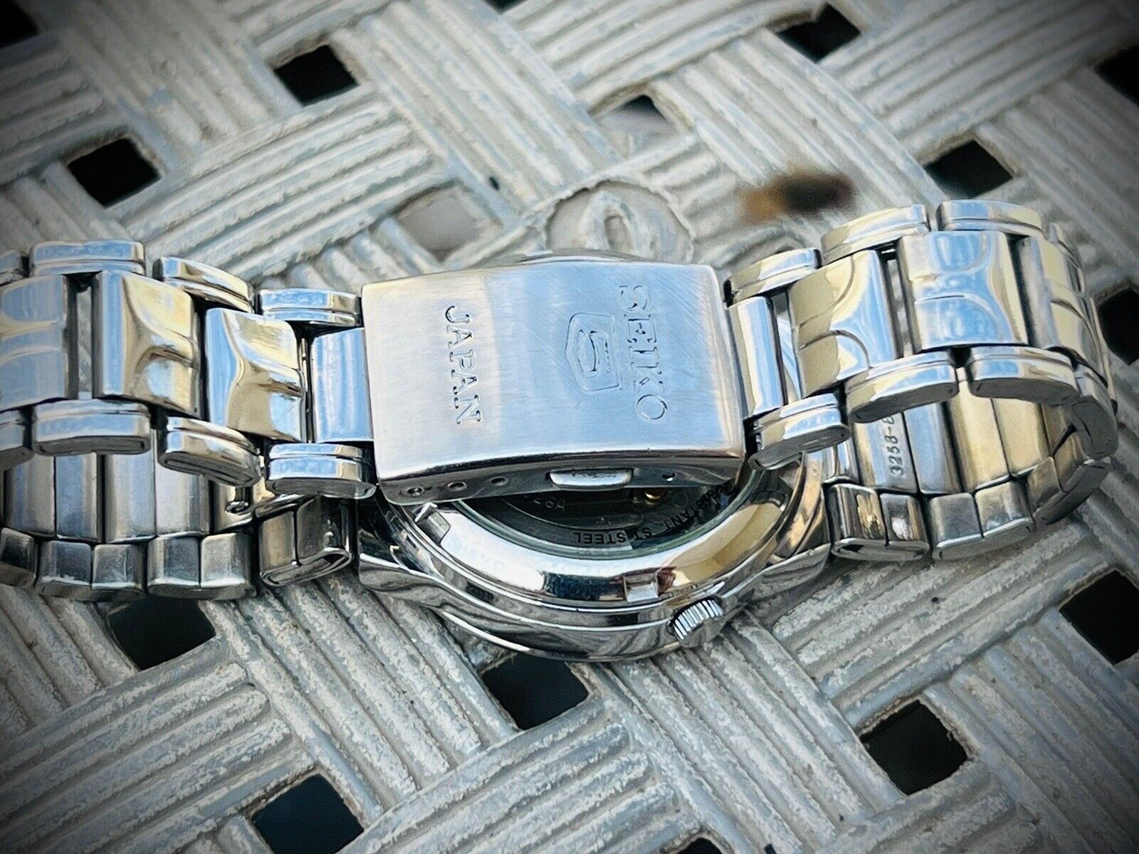 Seiko 5 Automatic 21 Jewels Dark Blue Dial Ref:7S26-01Z0, Japan 36mm - Grab A Watch Co