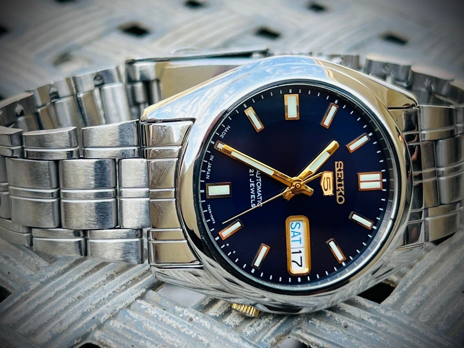 Seiko 5 Automatic 21 Jewels Dark Blue Dial Ref:7S26-03B0, Japan 36mm - Grab A Watch Co