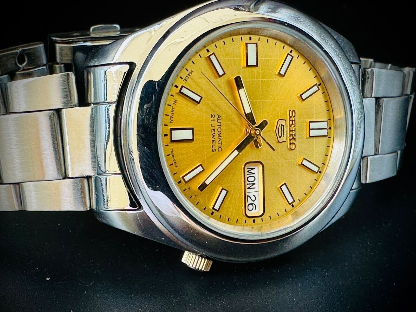 Seiko 5 Automatic 21 Jewels Gold Dial, 7S26 02W0, 38mm, Mens Watch - Grab A Watch Co