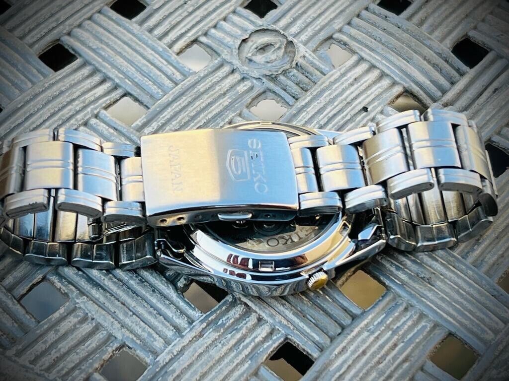 Seiko 5 Automatic 21 Jewels Gold Dial, 7S26 03B0, 38mm Gents Watch - Grab A Watch Co