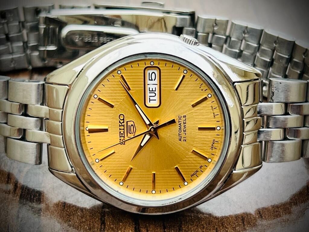 Seiko 5 Automatic 21 Jewels Gold Dial, 7S26-03V0 37mm Men’s Watch