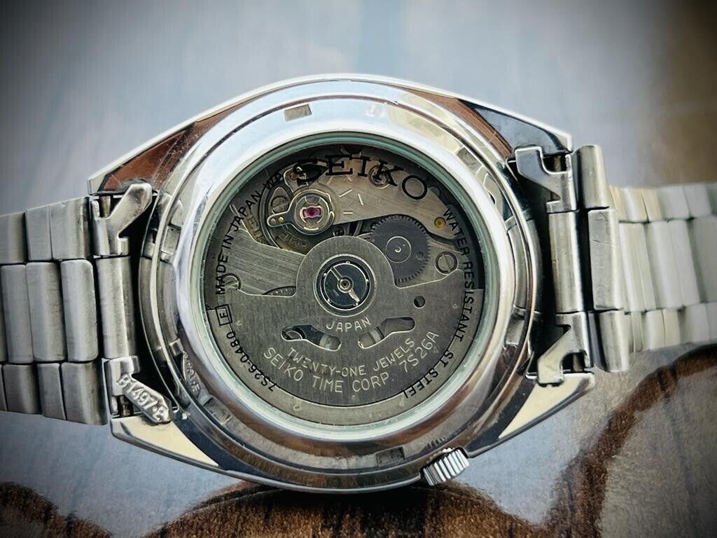 Seiko 5 Automatic 21 Jewels Gold Dial Ref:7S26-0480, Japan 37mm - Grab A Watch Co