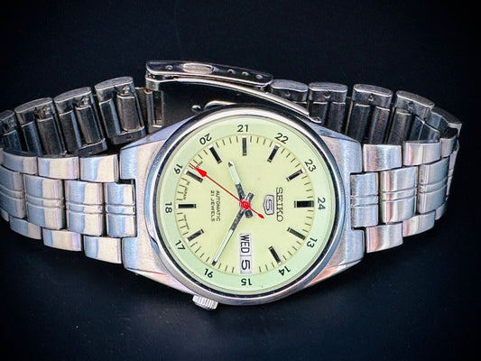 Seiko 5 Automatic 21 Jewels Green Radium Dial, 7S26 02C0, 36mm Watch