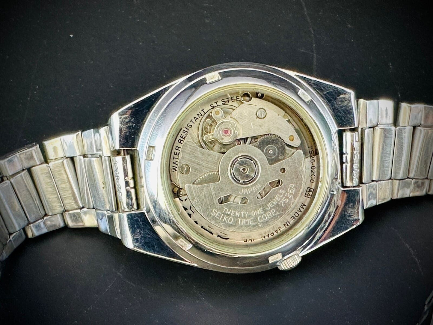 Seiko 5 Automatic 21 Jewels Green Radium Dial, 7S26 02C0, 36mm Watch