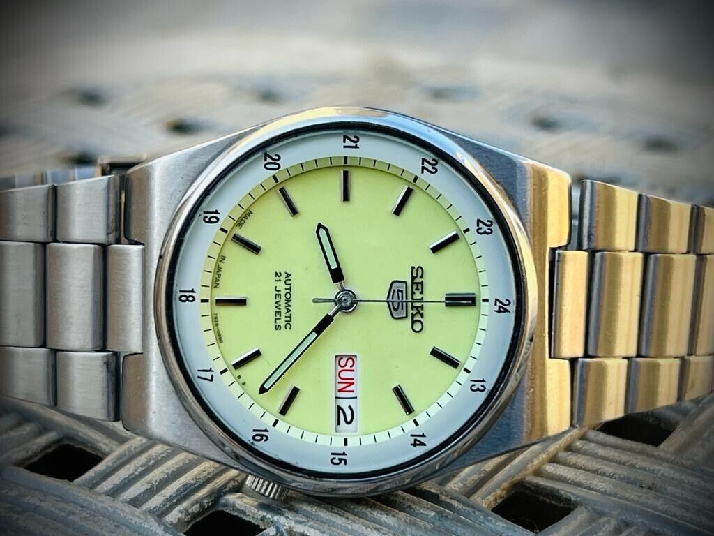 Seiko 5 Automatic 21 Jewels Green Radium Dial, 7S26-0480, 36mm Watch - Grab A Watch Co