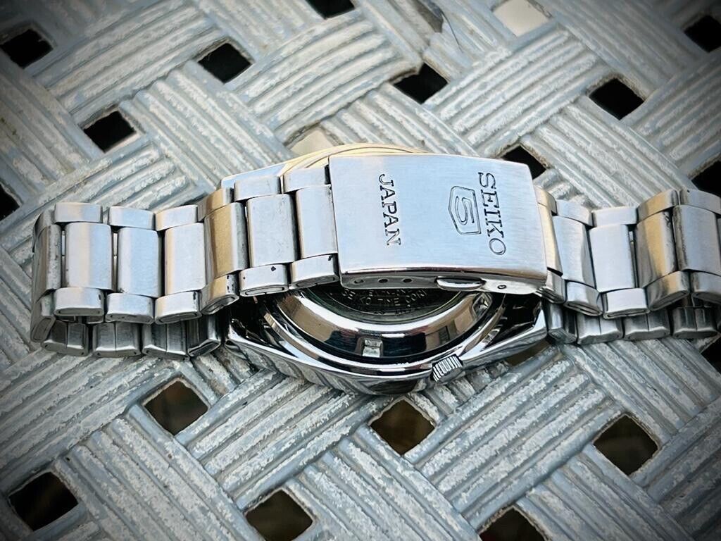 Seiko 5 Automatic 21 Jewels Green Radium Dial, 7S26 0530, 36mm Watch #318