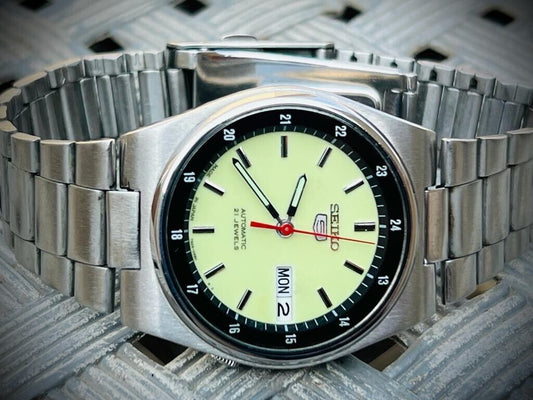 Seiko 5 Automatic 21 Jewels Green Radium Dial, 7S26 0530, 36mm Watch #318