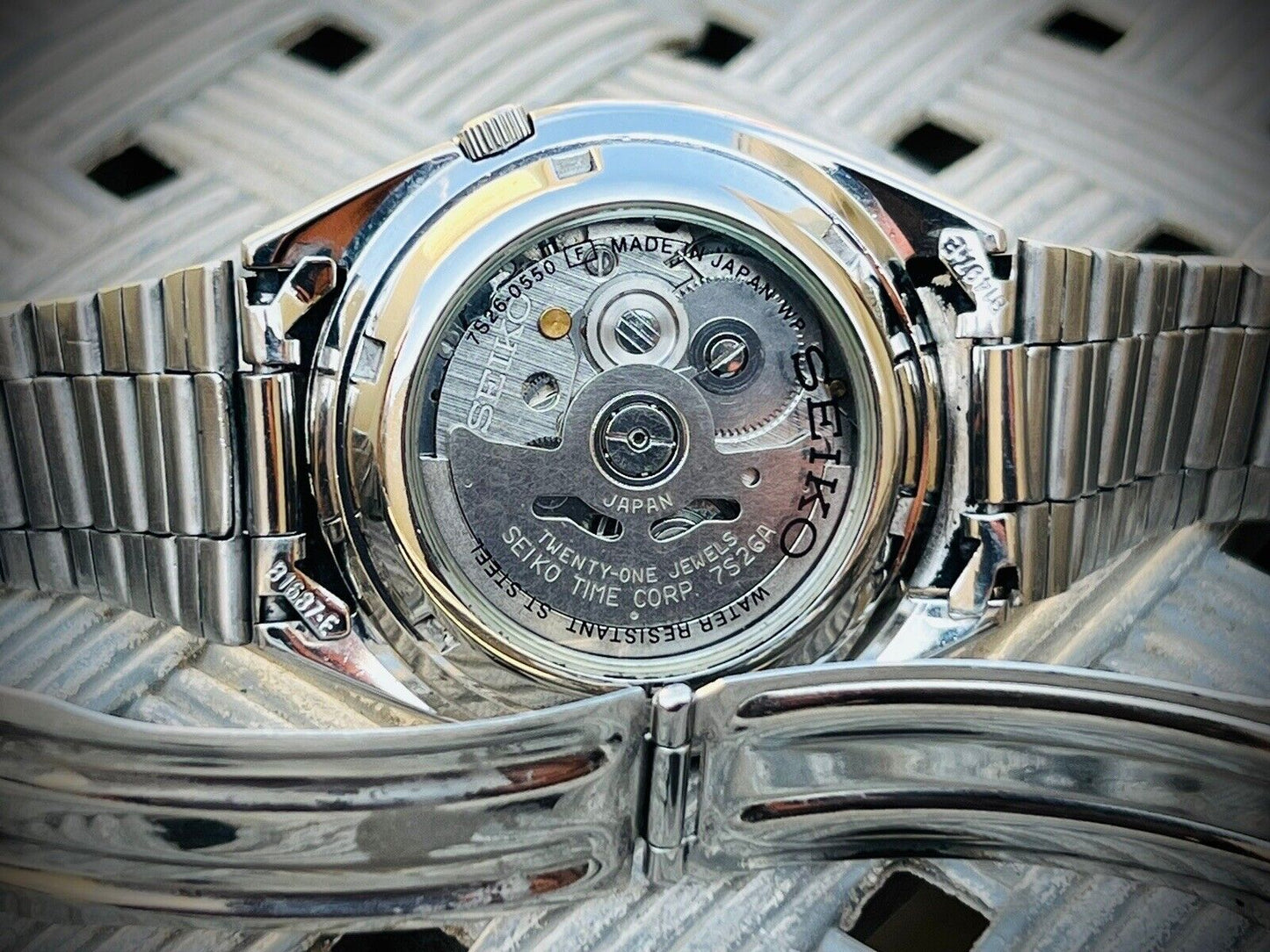 Seiko 5 Automatic 21 Jewels Grey Dial Ref:7S26-0550, Japan 36mm