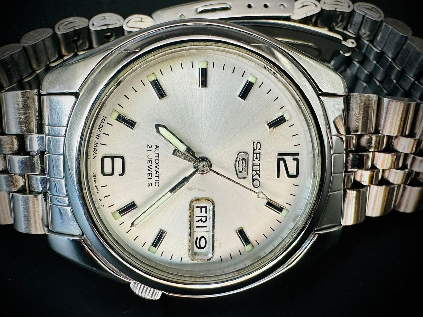 Seiko 5 Automatic 21 Jewels Jubilee White Dial, 7S26 01V0 Mens Watch
