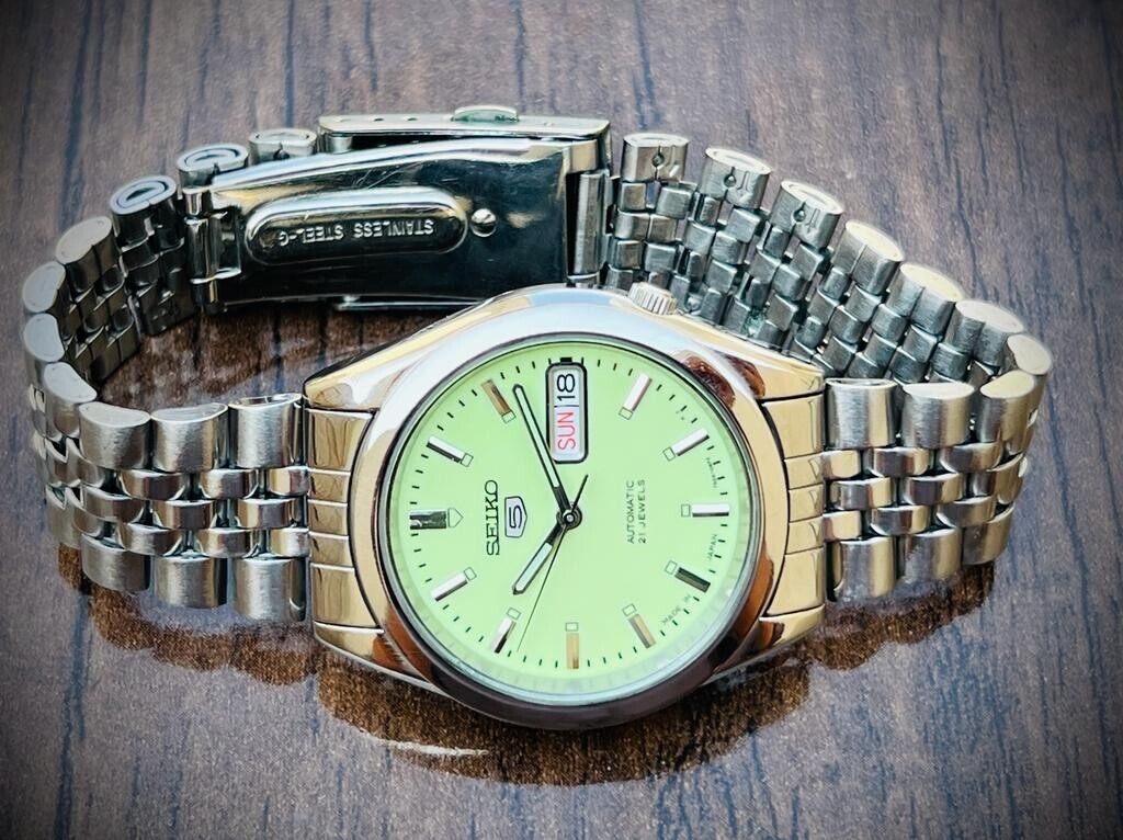 Seiko 5 Automatic 21 Jewels Radium Dial, 7S26-00X0 36mm Men’s Watch - Grab A Watch Co