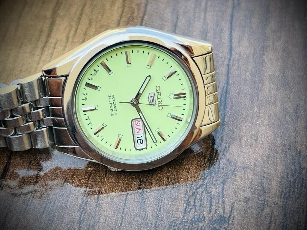 Seiko 5 Automatic 21 Jewels Radium Dial, 7S26-00X0 36mm Men’s Watch - Grab A Watch Co