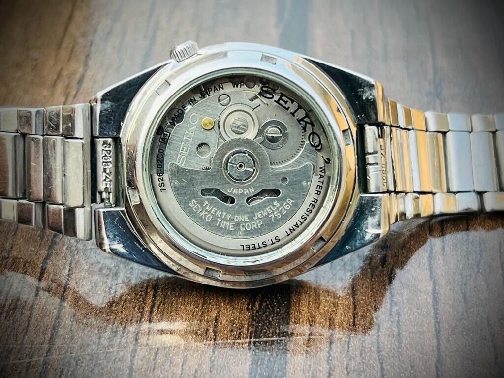 Seiko 5 Automatic 21 Jewels Radium Dial, 7S26-01C0, 36mm Men’s Watch - Grab A Watch Co
