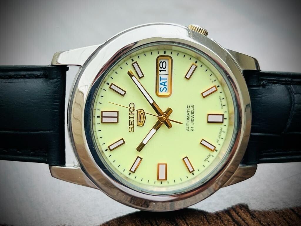 Seiko 5 Automatic 21 Jewels Radium Dial 7S26-02W0 39mm Men’s Watch
