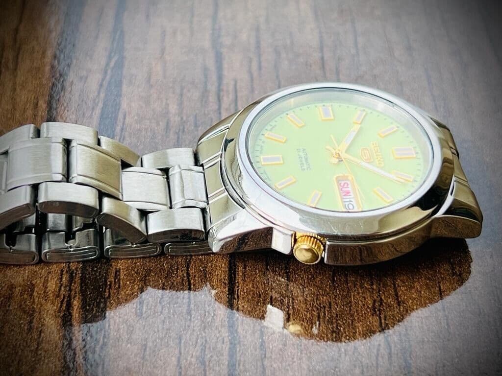 Seiko 5 Automatic 21 Jewels Radium Dial, 7S26-02W0 39mm Men’s Watch