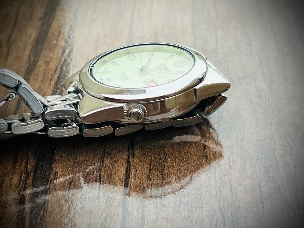 Seiko 5 Automatic 21 Jewels Radium Dial, 7S26-03B0, 36mm Gents Watch - Grab A Watch Co