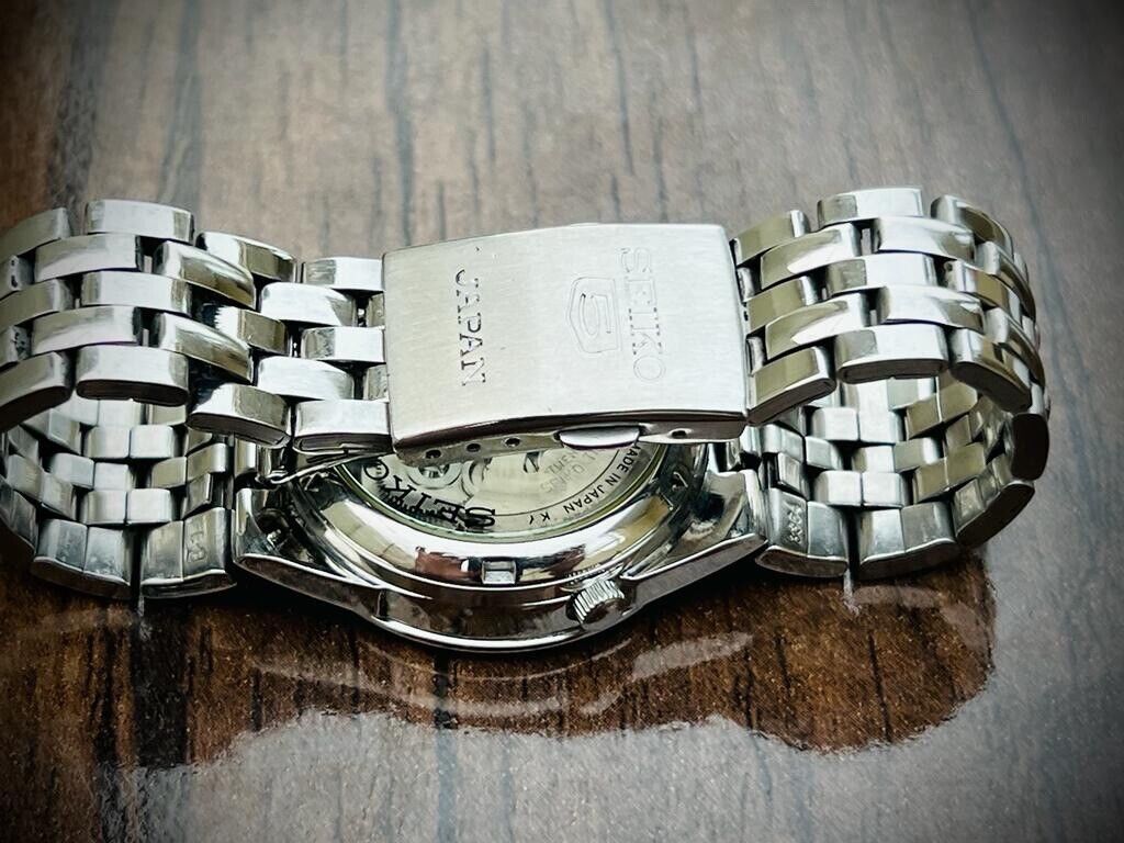 Seiko 5 Automatic 21 Jewels Radium Dial, 7S26-03B0, 36mm Gents Watch - Grab A Watch Co