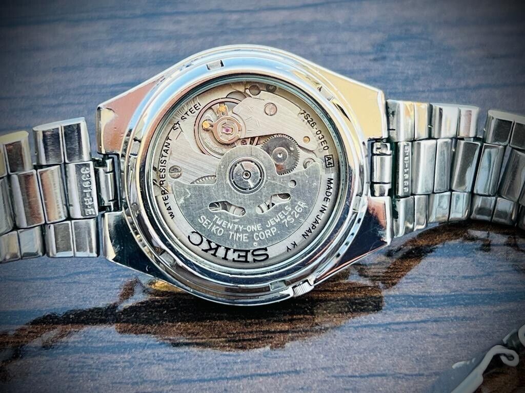 Seiko 5 Automatic 21 Jewels Radium Dial 7S26-03E0, Japan 36mm