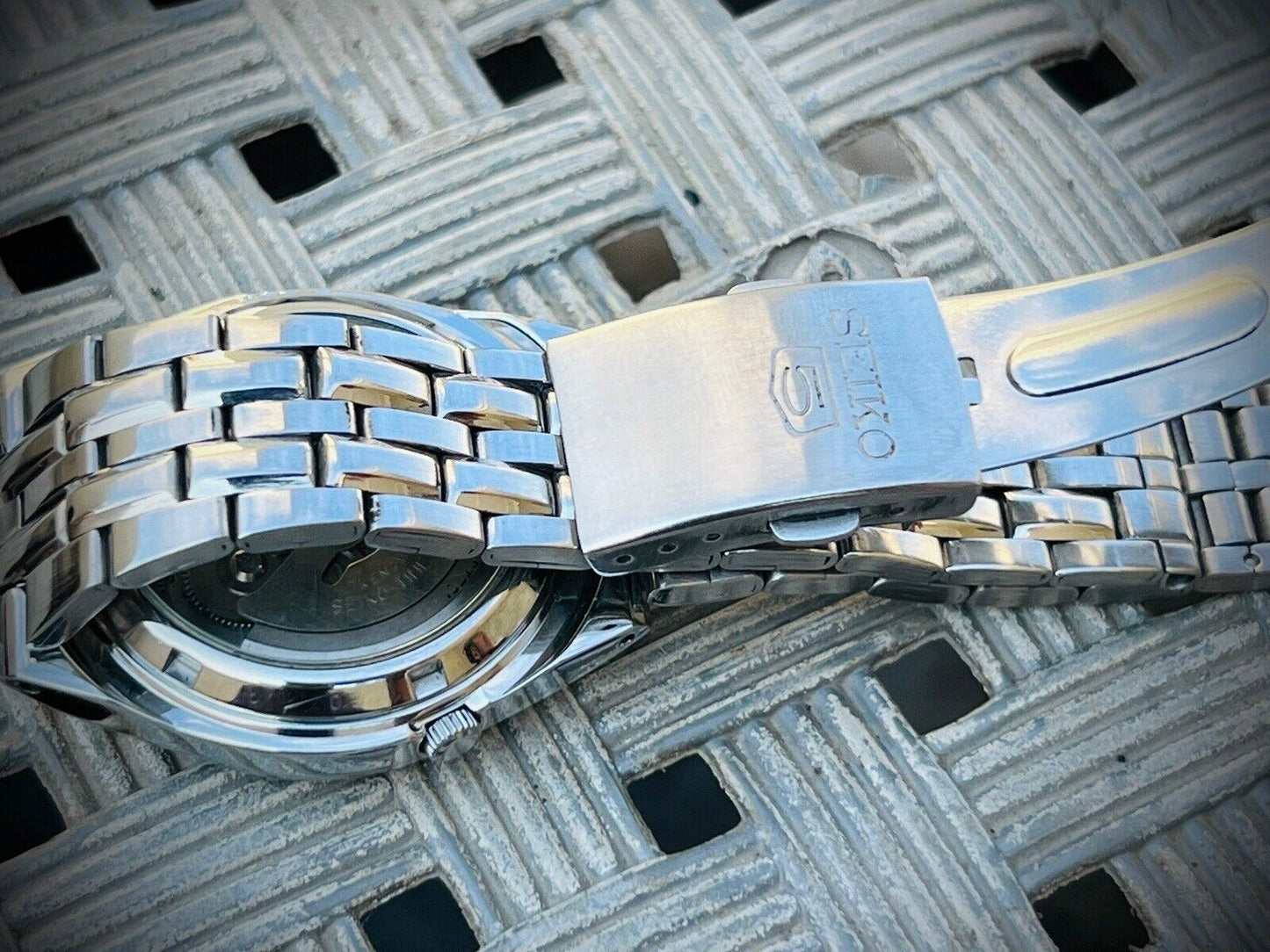 Seiko 5 Automatic 21 Jewels Radium Dial Ref:7S26-00B0, Japan 36mm