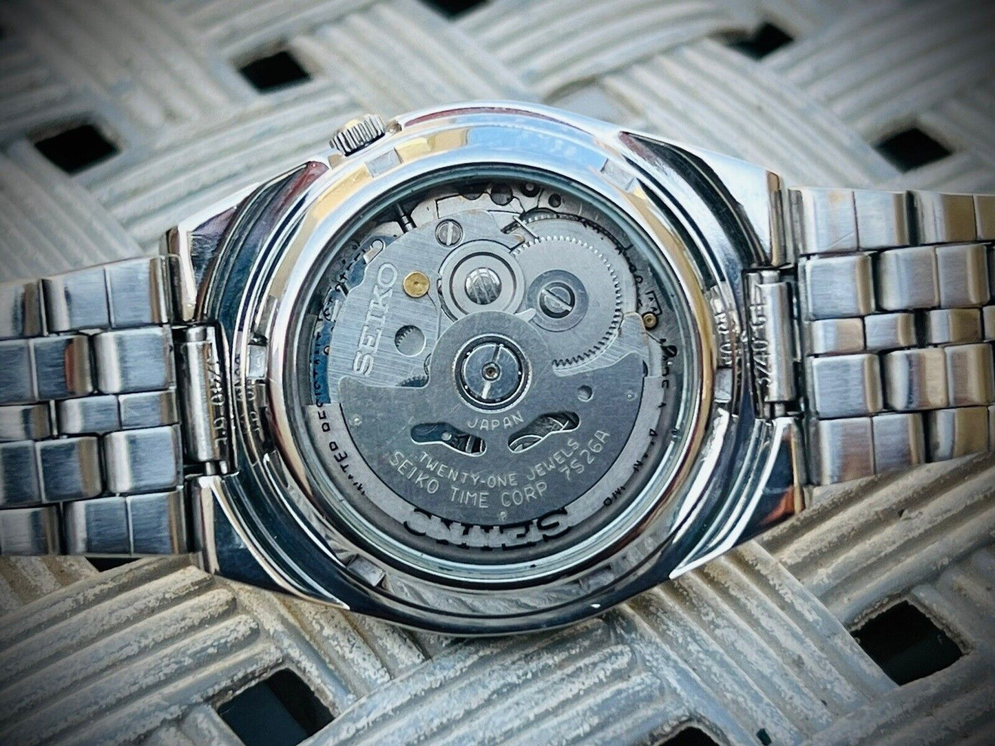 Seiko 5 Automatic 21 Jewels Radium Dial Ref:7S26-00B0, Japan 36mm