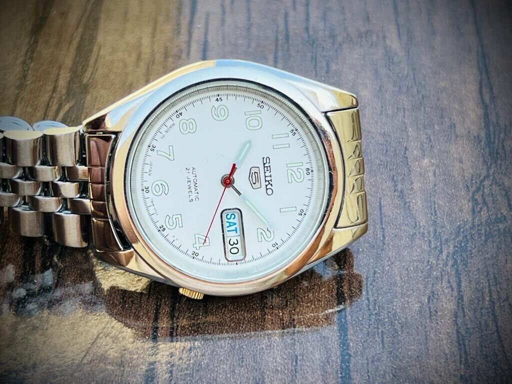 Seiko 5 Automatic 21 Jewels Rare Dial, 7S26-00X0 37mm Men’s Watch