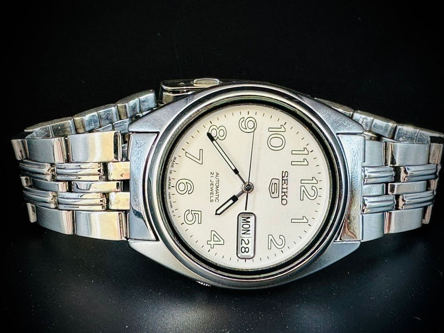 Seiko 5 Automatic 21 Jewels White Dial, 7S26 0180, 36mm, Mens Watch - Grab A Watch Co