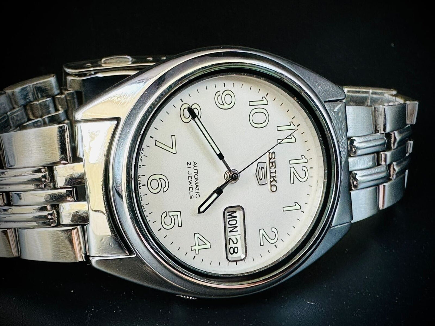 Seiko 5 Automatic 21 Jewels White Dial, 7S26 0180, 36mm, Mens Watch - Grab A Watch Co