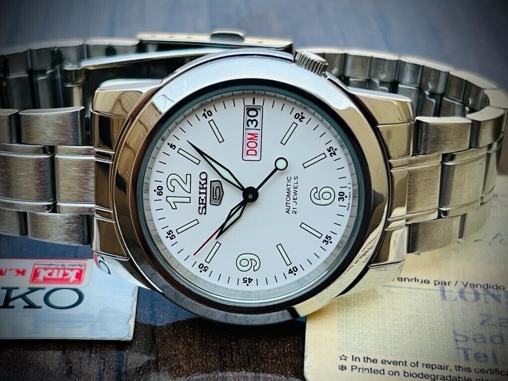 Seiko 5 Automatic 21 Jewels White Dial, 7S26-02W0 39mm Men’s Watch With Tags - Grab A Watch Co