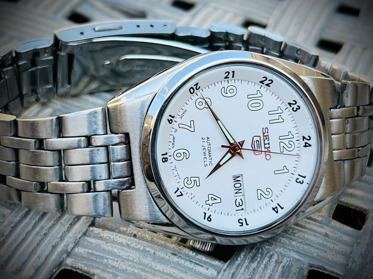 Seiko 5 Automatic 21 Jewels White dial Ref:7S26-02C0, Japan 36mm - Grab A Watch Co