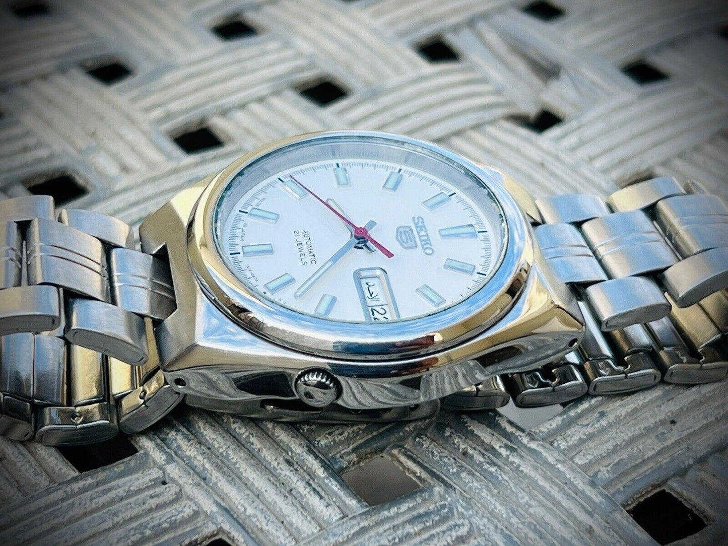 Seiko 5 Automatic 21 Jewels White Dial Ref:7S26-02S0, Japan 36mm
