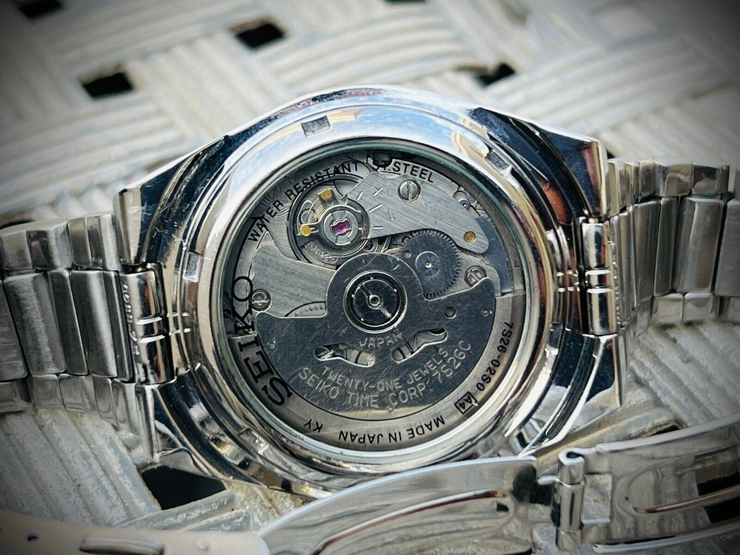 Seiko 5 Automatic 21 Jewels White Dial Ref:7S26-02S0, Japan 36mm