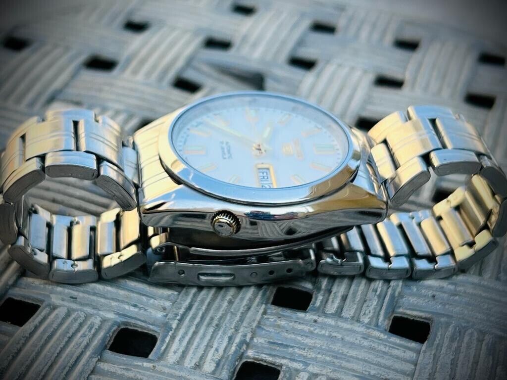 Seiko 5 Automatic 21 Jewels white dial Ref:7S26-03B0, Japan 36mm - Grab A Watch Co