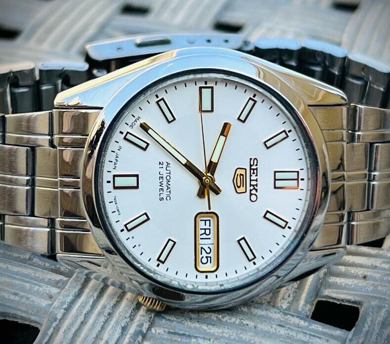 Seiko 5 Automatic 21 Jewels white dial Ref:7S26-03B0, Japan 36mm - Grab A Watch Co