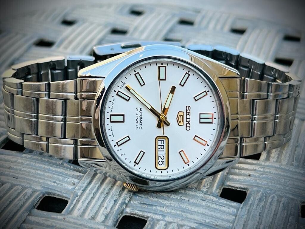 Seiko 5 Automatic 21 Jewels white dial Ref:7S26-03B0, Japan 36mm - Grab A Watch Co
