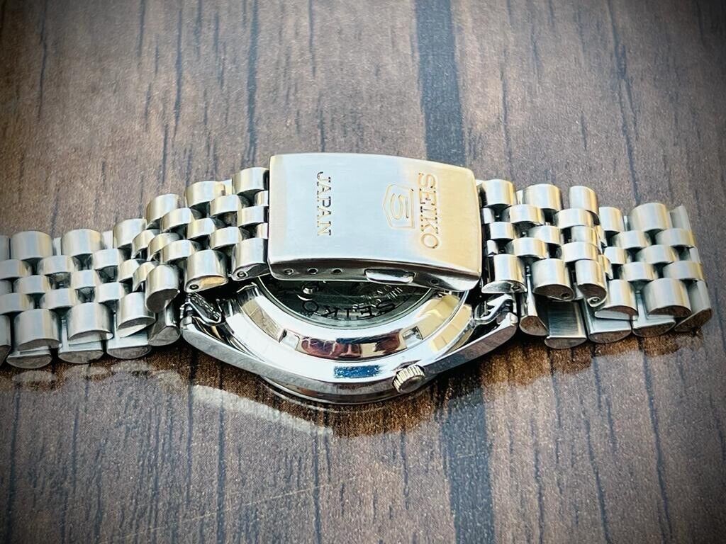 Seiko 5 Automatic 21 Jewels Yellow Dial, 7S26 00X0, 36mm Gents Watch