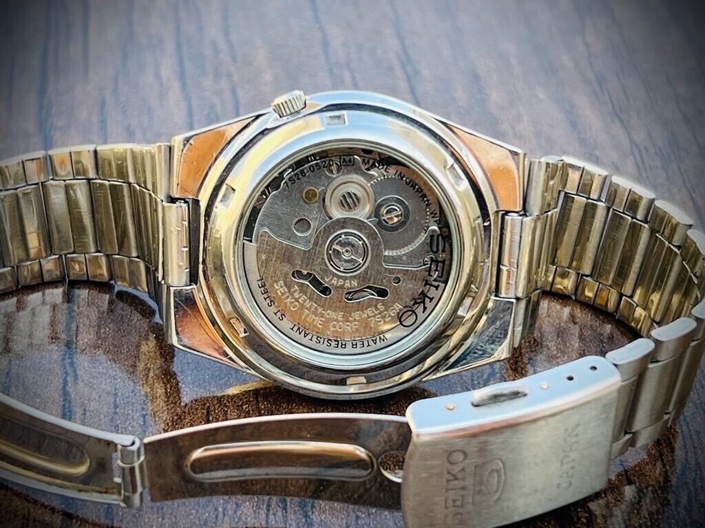 Seiko 5 Automatic 21 Jewels Yellow Dial, 7S26-0520 36mm Men’s Watch - Grab A Watch Co