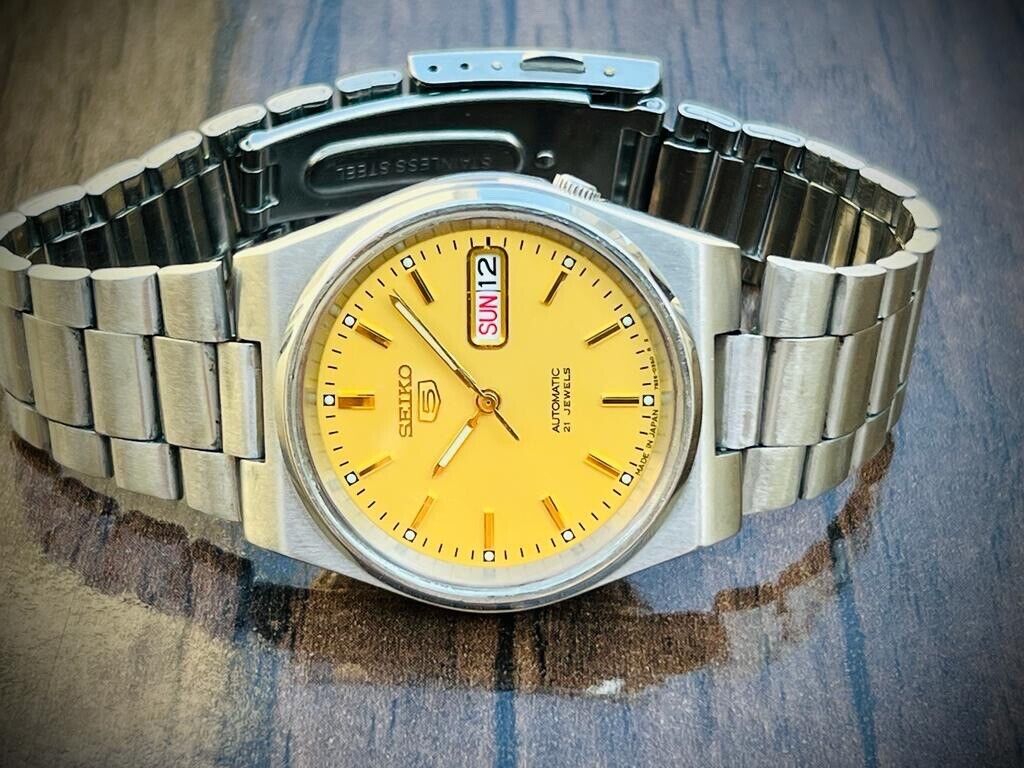 Seiko 5 Automatic 21 Jewels Yellow Dial, 7S26-0520 36mm Men’s Watch - Grab A Watch Co