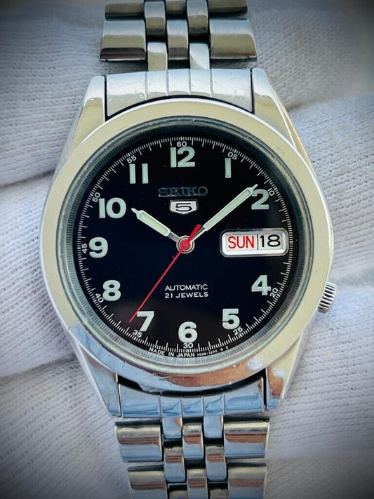 Seiko 5 Automatic Black Dial 21 Jewels 37mm 7s26 00x0 Japan Made - Grab A Watch Co