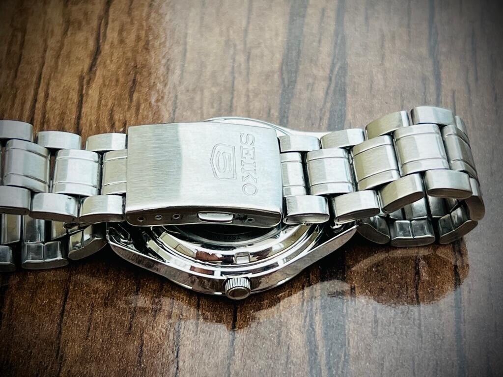 Seiko 5 Automatic Black Dial 21 Jewels 38mm 7s26 03w0 Japan Made