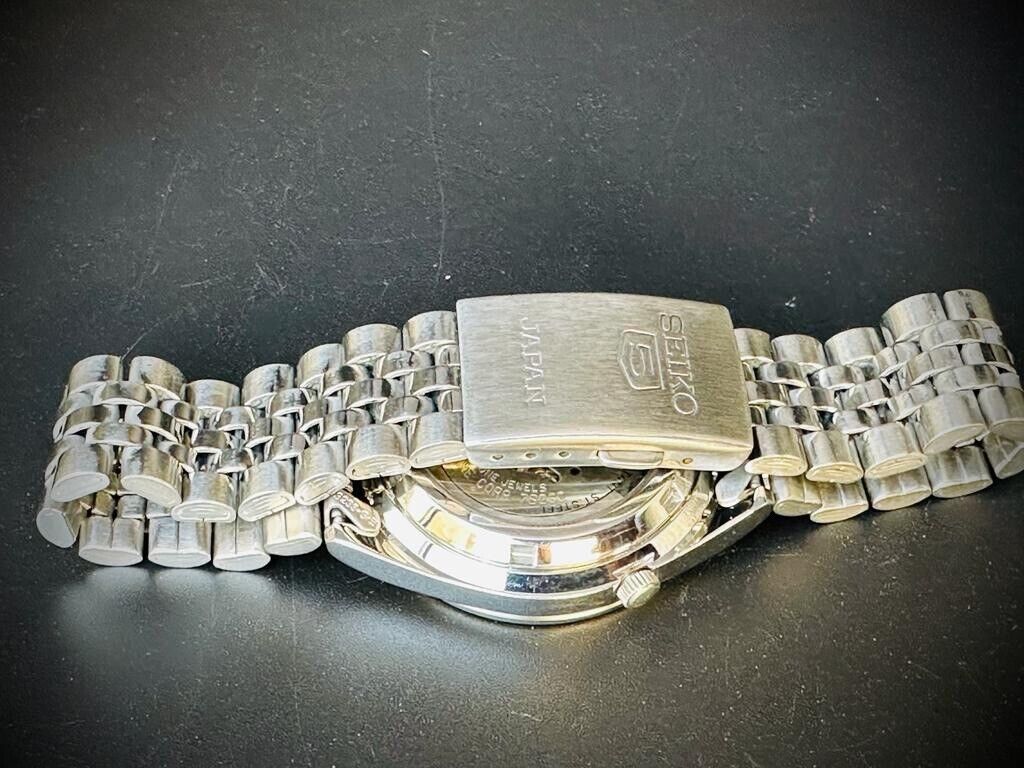 Seiko 5 Automatic Black Dial 21 Jewels 38mm Ref:7s26/00x0 Made In Japan